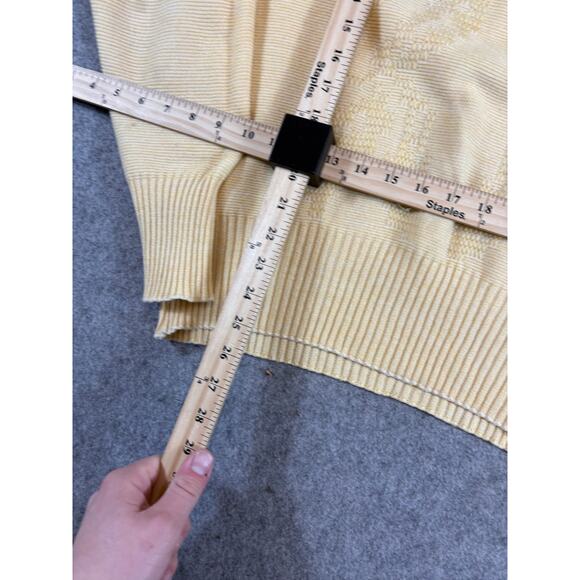 Vintage 60s Pullover Sweater Men Yellow Textured 3D Knit Floral Minimalist Large - Picture 2 of 8